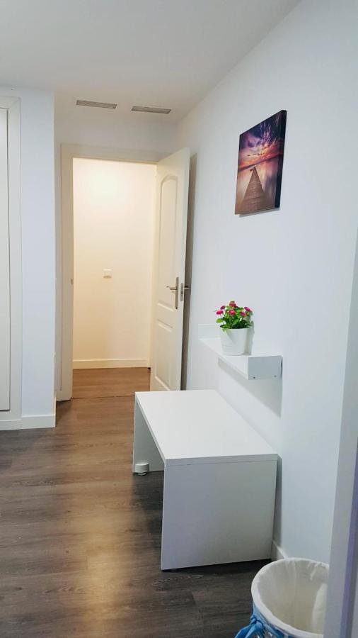 2 Bedroom Apartment *